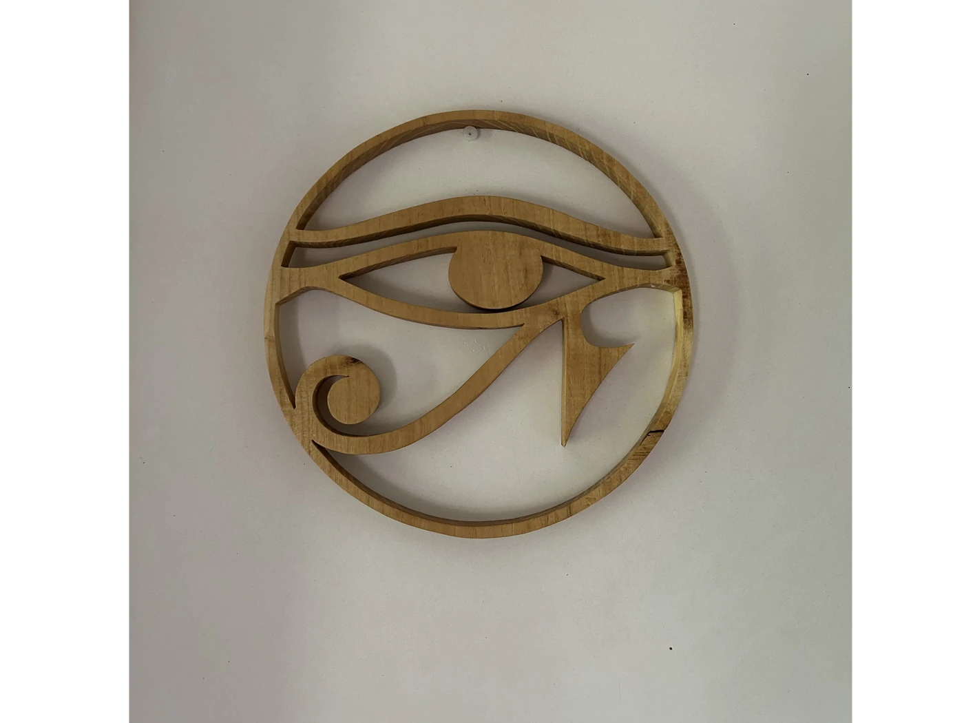 L'oeil d'Horus - en bois d'acacia - 27 cms - En stock 45€
