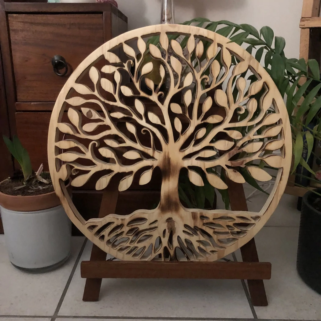 Arbre de vie en pin - 36 cm - finition brûlé - à accrocher - sur commande à partir de 40€