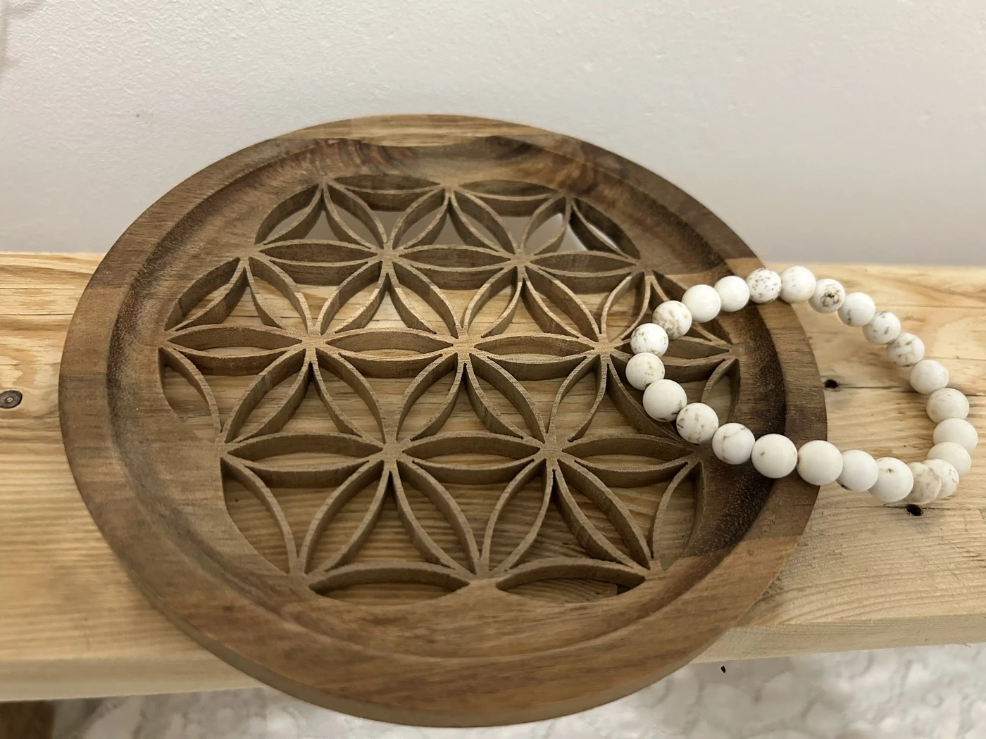 Fleur de vie en bois d'acacia - 15,5 cm - En stock 30€